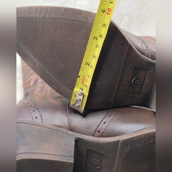 Brown Cowgirl Boots - Picture 13 of 16